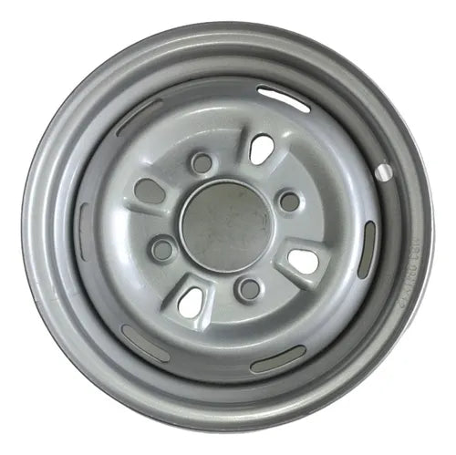 detalle-orificios-birlos-rin-12-pulgadas-motocarro